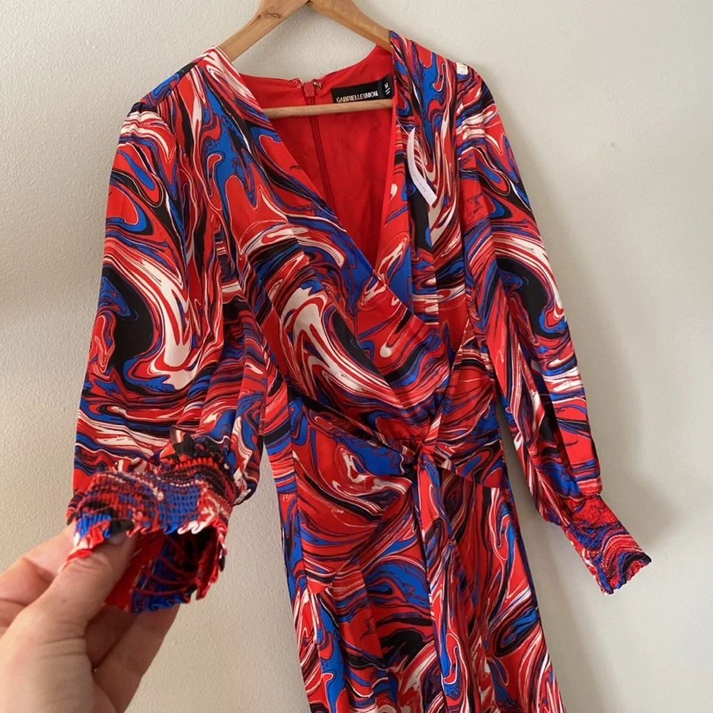 NWT Gabrielle Union x New York & co. Womens M Red Blue Marble-Print Maxi Dress